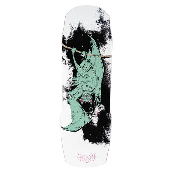 Welcome Infinitely Batty on totem 9.75"