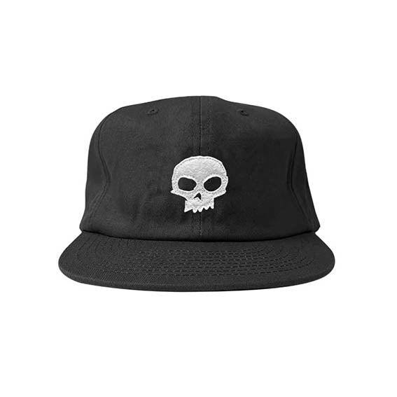 Zero single skull felt applique hat black